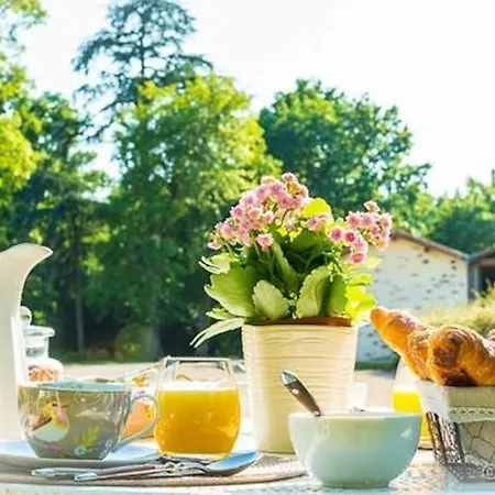 Nocleg ze śniadaniem D'hotes La Maisonnette 3*