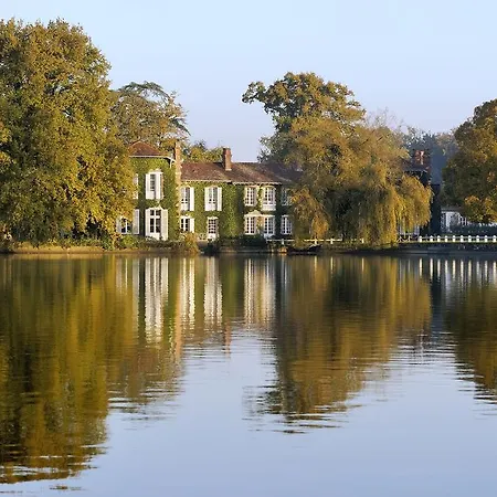 D'hotes La Maisonnette Bed & Breakfast Etusson